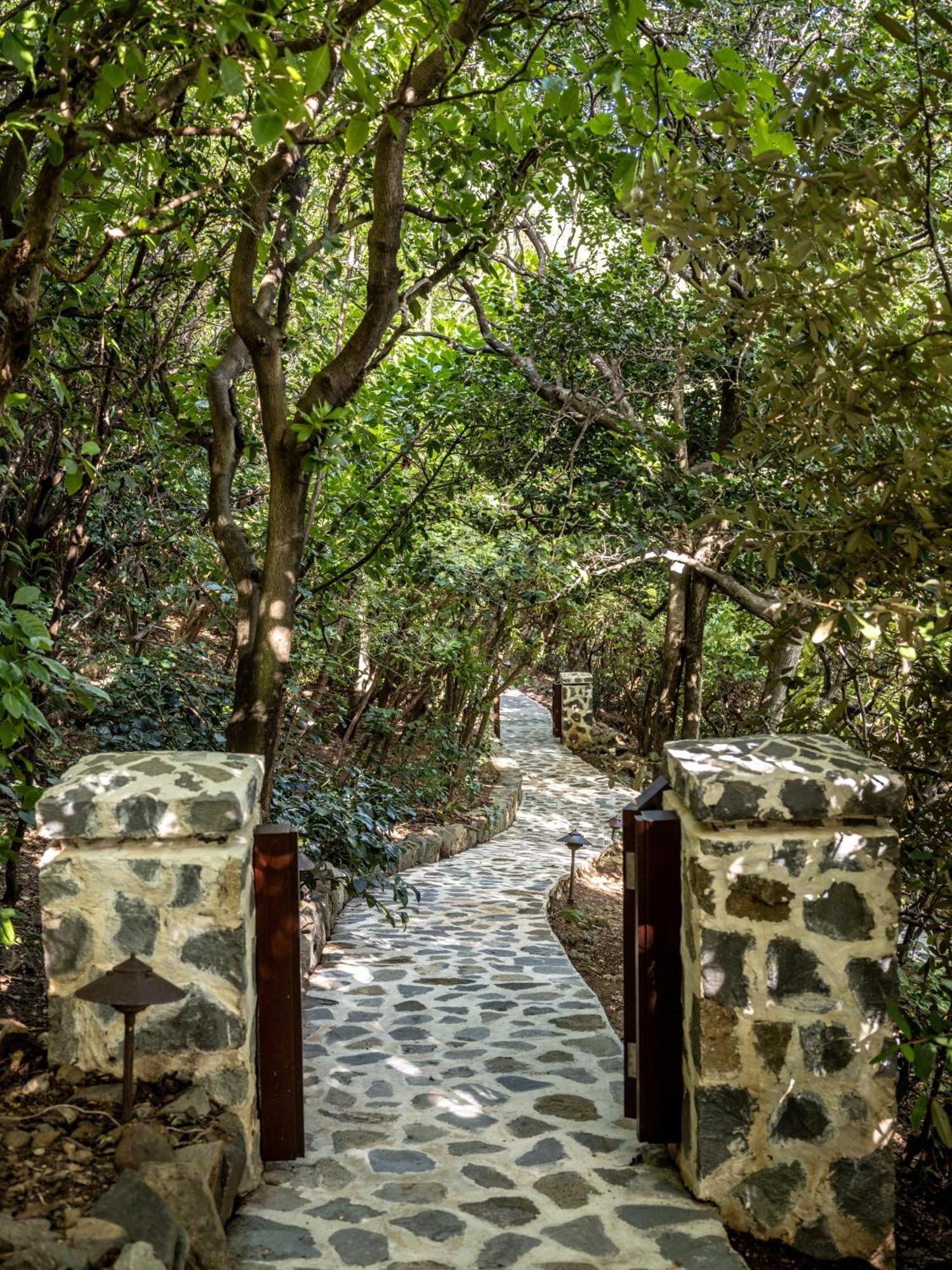Canouan Estate Resort & Villas Charlestown Extérieur photo