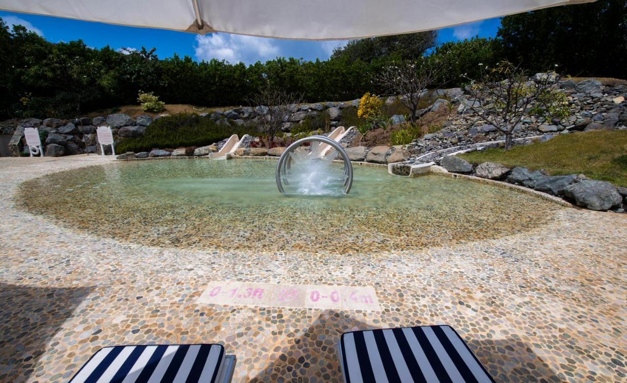 Canouan Estate Resort & Villas Charlestown Extérieur photo